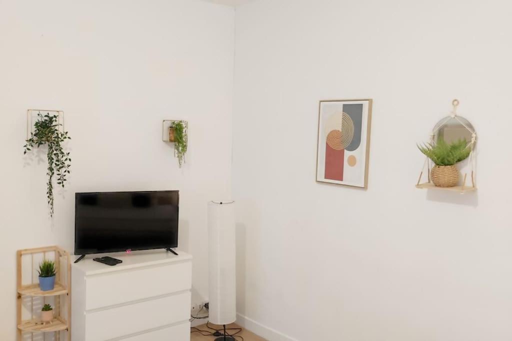 Grand Studio Proche Gare Λε Μανς Εξωτερικό φωτογραφία